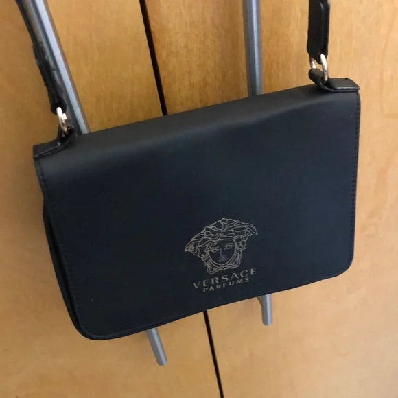 Versace Parfums Black Shoulder Bag gwp vip brand new so cute